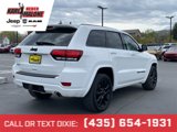Used 2021 Jeep Grand Cherokee Laredo X image 2