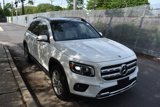 Used 2020 Mercedes-Benz GLB 250 4MATIC w/ Premium Package image 4