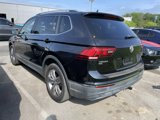 Used 2018 Volkswagen Tiguan SEL Premium image 4