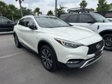 Used 2017 INFINITI QX30 Premium w/ Navigation Package image 4