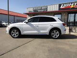Used 2018 Audi Q5 2.0T Premium Plus w/ Premium Plus Package image 2