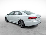 Used 2021 Volkswagen Passat 2.0T SE image 3