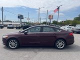 Used 2017 Ford Fusion SE image 4