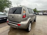 Used 2011 Kia Soul ! image 3