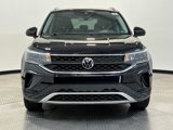 Used 2022 Volkswagen Taos SE w/ IQ.Drive SE Package image 2