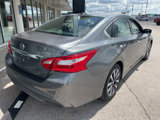 Used 2017 Nissan Altima 2.5 SV image 3