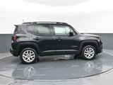 Used 2017 Jeep Renegade Latitude image 4