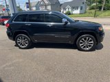 Used 2017 Jeep Grand Cherokee Overland image 5