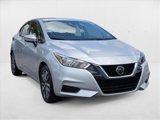 Used 2021 Nissan Versa SV image 3