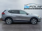 Used 2019 Nissan Rogue SV w/ Premium Package image 2