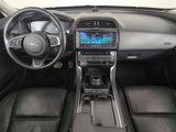 Used 2019 Jaguar XE Prestige image 4