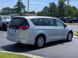 Used 2023 Chrysler Voyager LX image 5