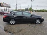 Used 2017 Nissan Altima 2.5 S w/ Power Driver Seat Package image 4