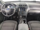 Used 2018 Ford Explorer XLT w/ Equipment Group 201A image 4