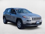 Used 2014 Jeep Cherokee Sport image 3
