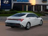 New 2025 Hyundai Elantra SE image 4