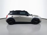 Used 2017 MINI Cooper S image 4