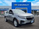 Used 2023 Chevrolet Equinox LS image 2