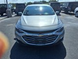 Used 2025 Chevrolet Malibu LT image 2