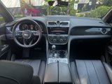 Used 2024 Bentley Bentayga image 4