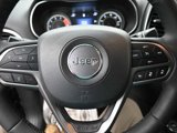 Used 2022 Jeep Cherokee Limited image 6
