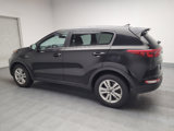 Used 2017 Kia Sportage LX image 3