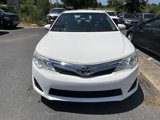 Used 2014 Toyota Camry L image 2