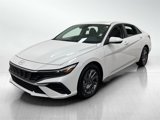 Used 2024 Hyundai Elantra SEL image 2