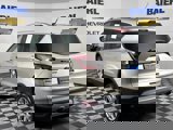 Used 2017 Ford Escape Titanium image 3