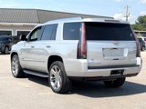 Used 2017 Cadillac Escalade Luxury image 3