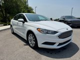 Used 2017 Ford Fusion SE image 2