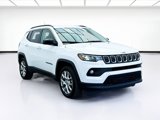 Used 2022 Jeep Compass Latitude image 4