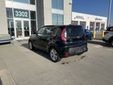 Used 2014 Kia Soul + image 3