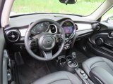 Used 2022 MINI Cooper 2-Door Hardtop image 4