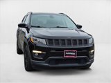 Used 2018 Jeep Compass Latitude image 3