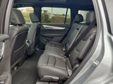 New 2025 Cadillac XT6 Luxury image 5