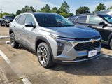 New 2025 Chevrolet Trax LT w/ Sunroof Package image 2