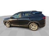 Used 2022 GMC Terrain SLE w/ Driver Convenience Package image 6