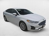 Used 2019 Ford Fusion SE image 3