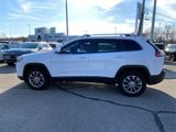 Certified 2020 Jeep Cherokee Latitude Plus w/ Cold Weather Group image 4