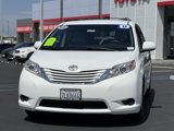 Used 2015 Toyota Sienna LE image 5