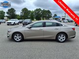 Used 2023 Chevrolet Malibu LT image 2