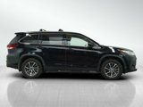 Used 2019 Toyota Highlander XLE image 6