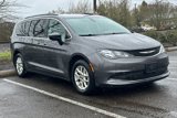 Used 2021 Chrysler Voyager Lxi image 2