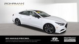 Used 2023 Hyundai Sonata SEL Plus image 2
