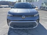 New 2025 Volkswagen Taos SE image 2