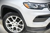 Used 2022 Jeep Compass Latitude image 2