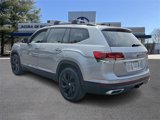 Used 2022 Volkswagen Atlas SE image 4
