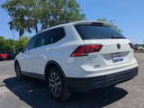Used 2018 Volkswagen Tiguan SE w/ Panoramic Sunroof Package image 6