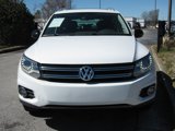 Used 2017 Volkswagen Tiguan Sport image 2